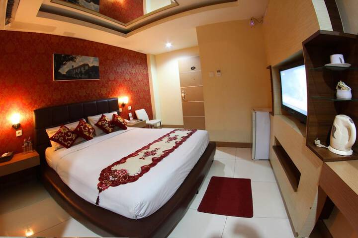 Room 16 of 67