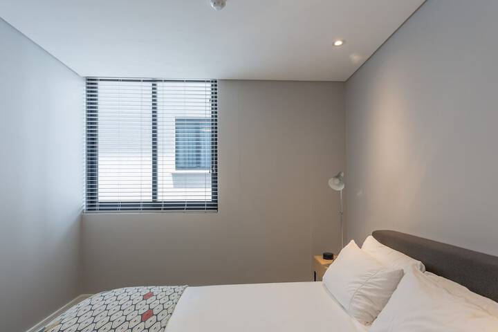 Room 8 of 46