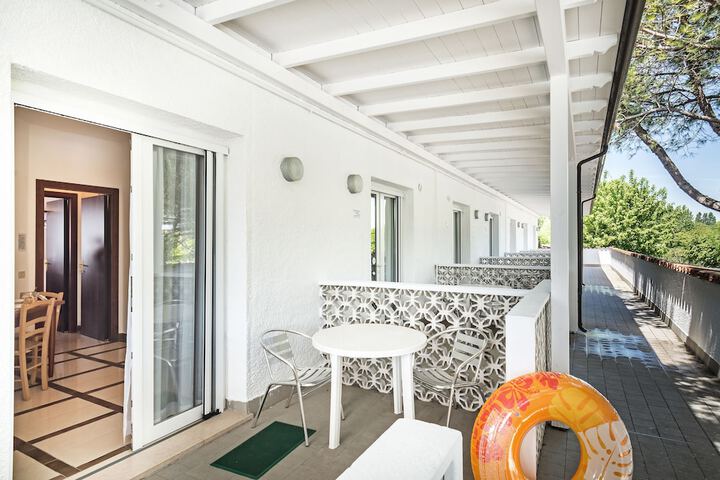 Terrace/Patio 157 of 243