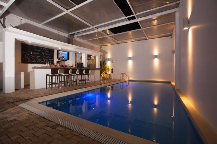 Pool 23 of 38