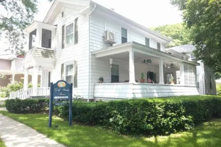Image of Gulfstream House