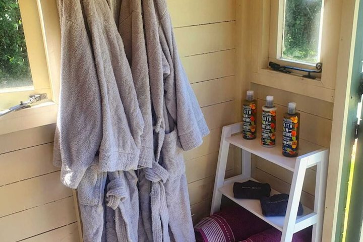 Room 16 of 29
