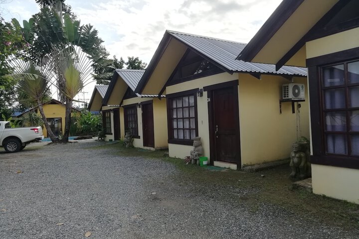 Hotel 7 of 71