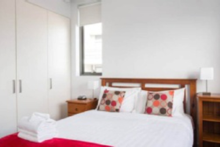 Room 44 of 288