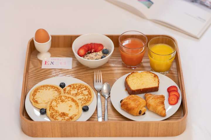 Breakfast/Coffee Service 34 of 36