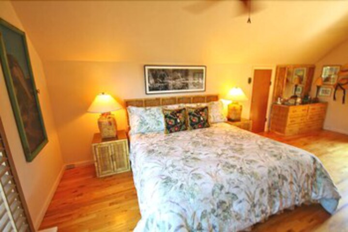 Room 22 of 27