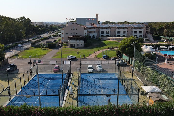 Sport court