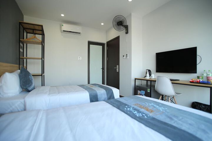 Room 39 of 49