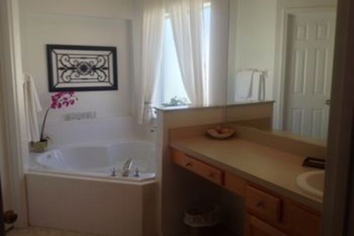 Room 2 of 12