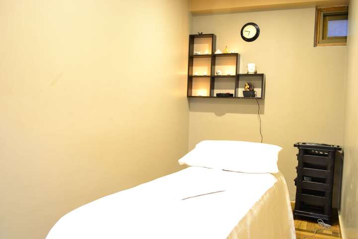 Room 25 of 43