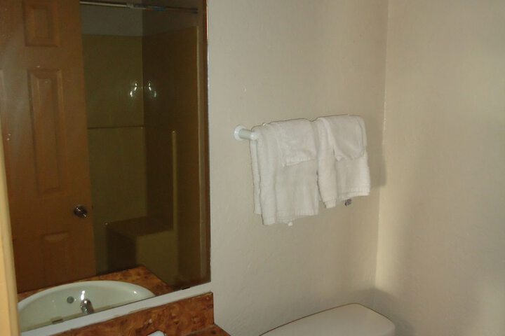 Room 22 of 36
