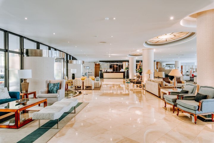 Hotel Lobby