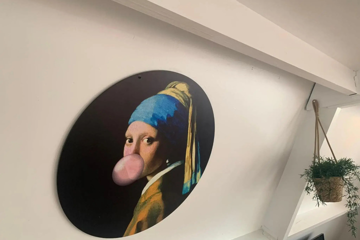 Room 11 of 22