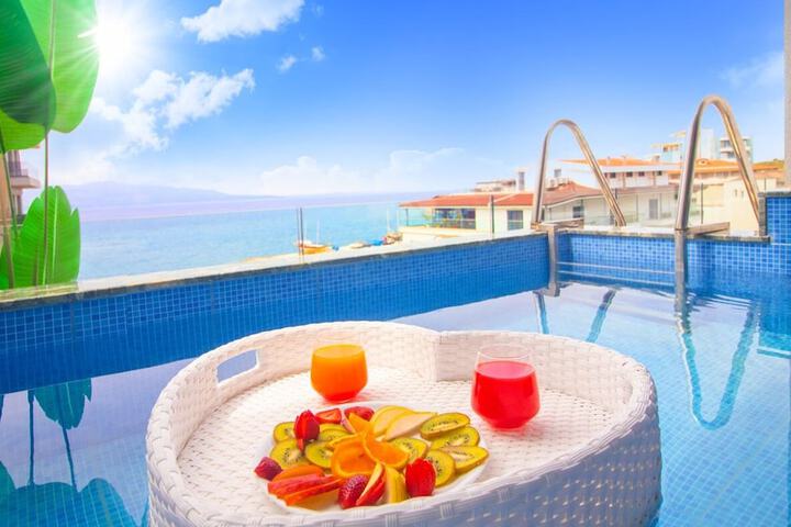 DREAM HOTEL SARANDA