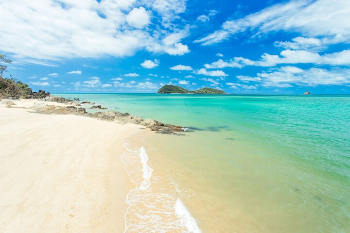 Beach 143 of 158
