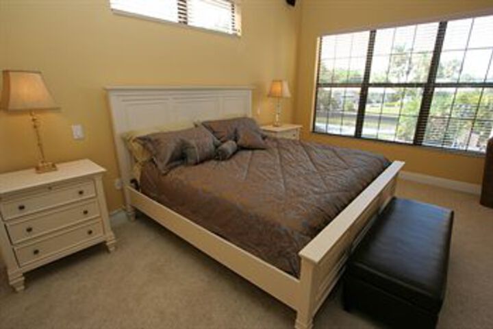 Room 40 of 104