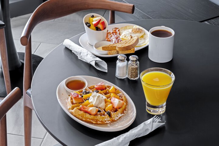 Breakfast/Coffee Service 38 of 49