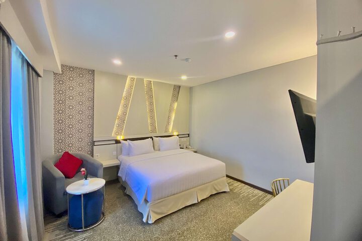 Room 18 of 62