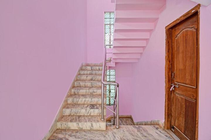 Hotel O Maa Homestay