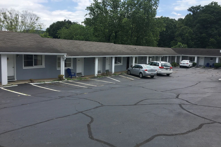 Hotel 2 of 8