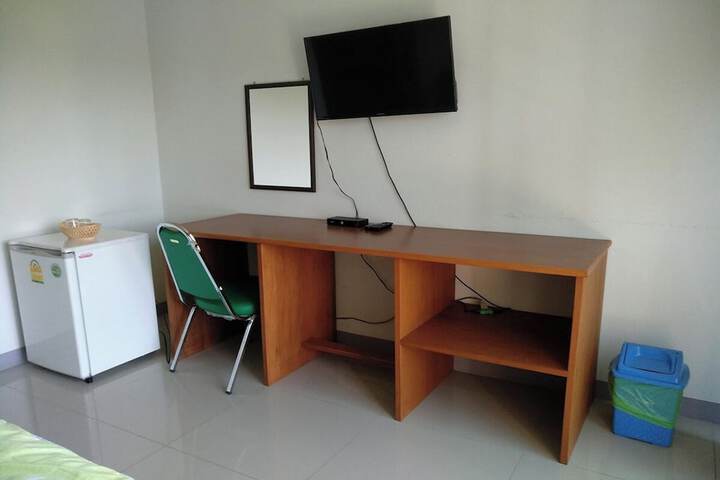 Room 10 of 21
