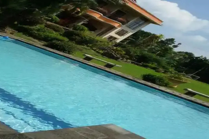 Pool 12 of 19