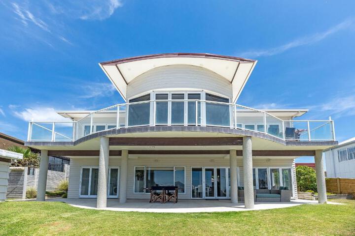 Photo of Sea Shells by The Shaw - Waihi Beach Holiday Home