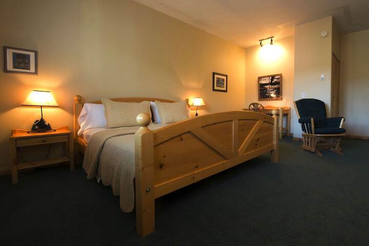 Room 2 of 13