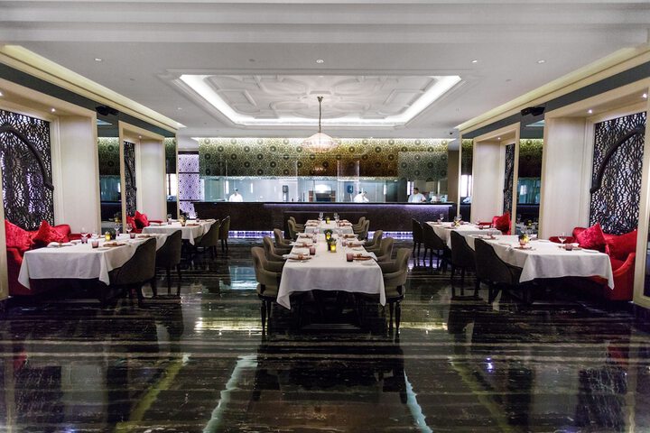Dining 95 of 189