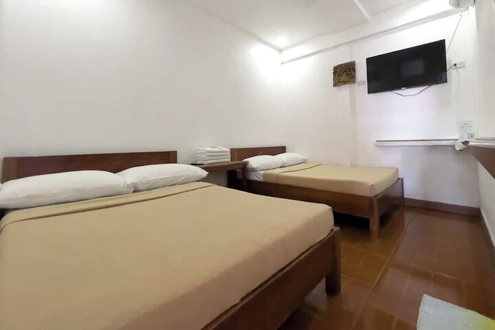 Room 37 of 72