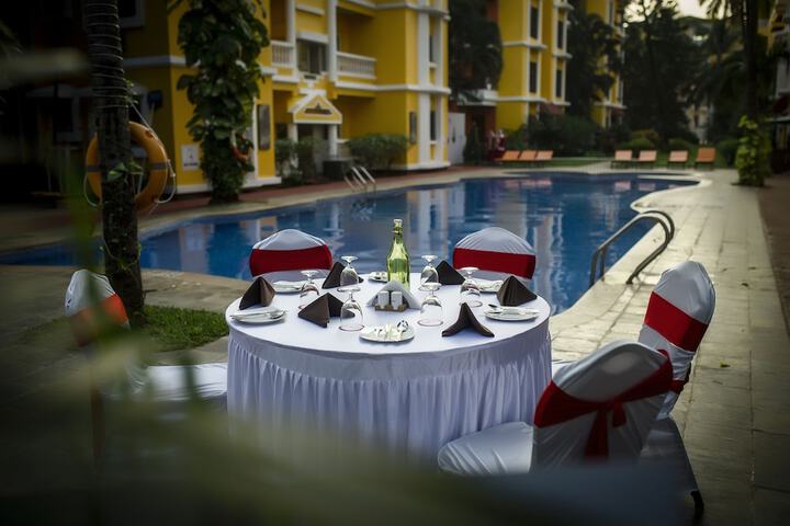 Dining 76 of 79