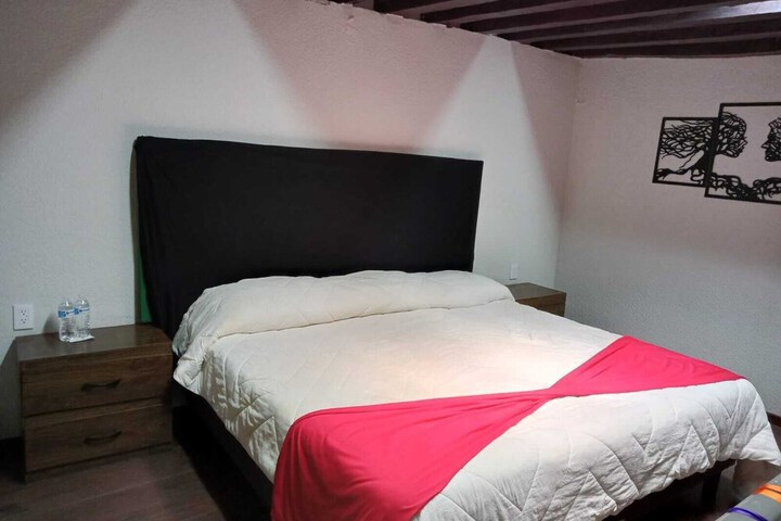 Room 2 of 23
