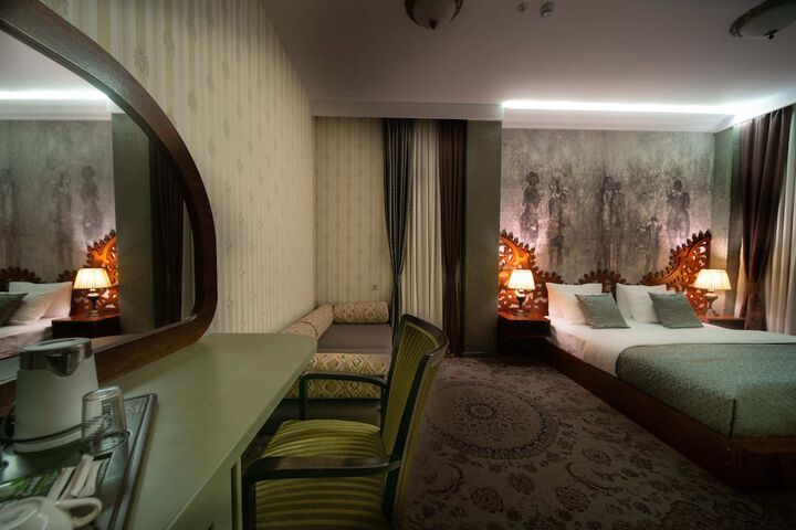 Room 30 of 75