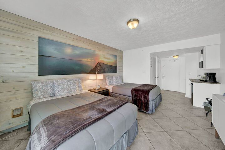 Room 11 of 35