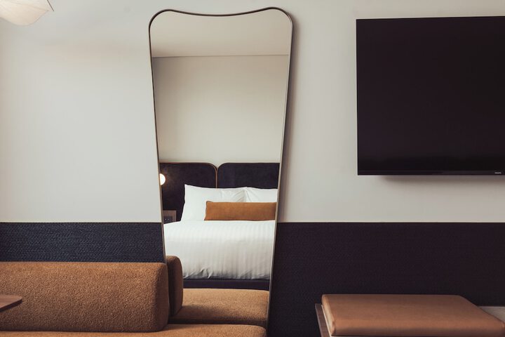Room 51 of 101