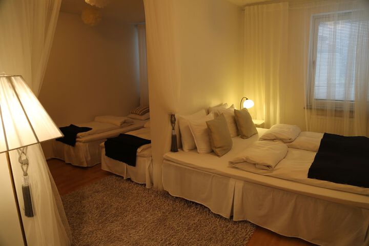 Room 5 of 52