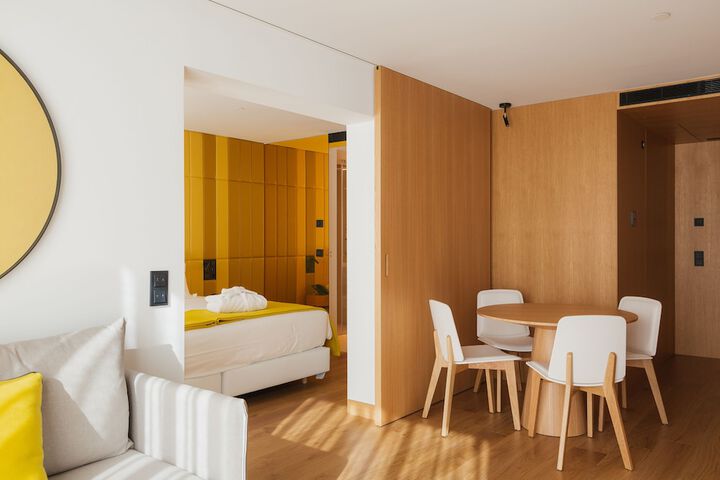 Room 30 of 75
