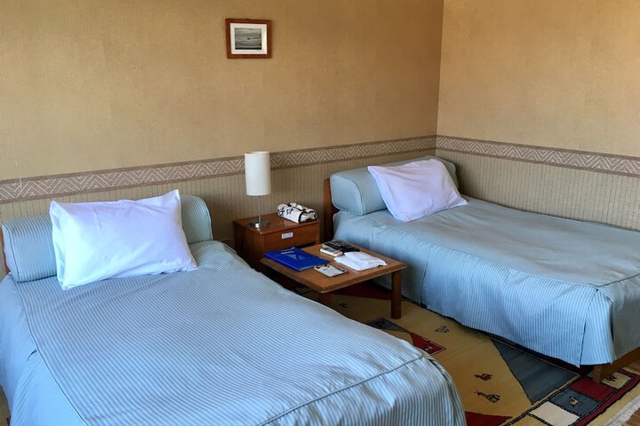 Room 2 of 38