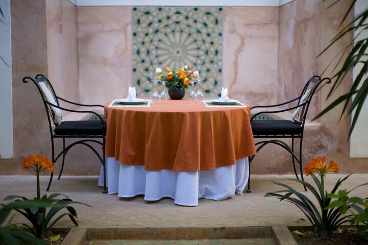 Dining 65 of 92