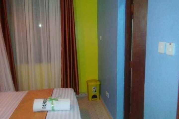 Room 9 of 24