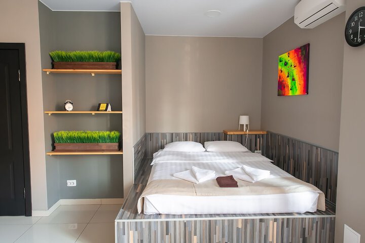 Room 15 of 31