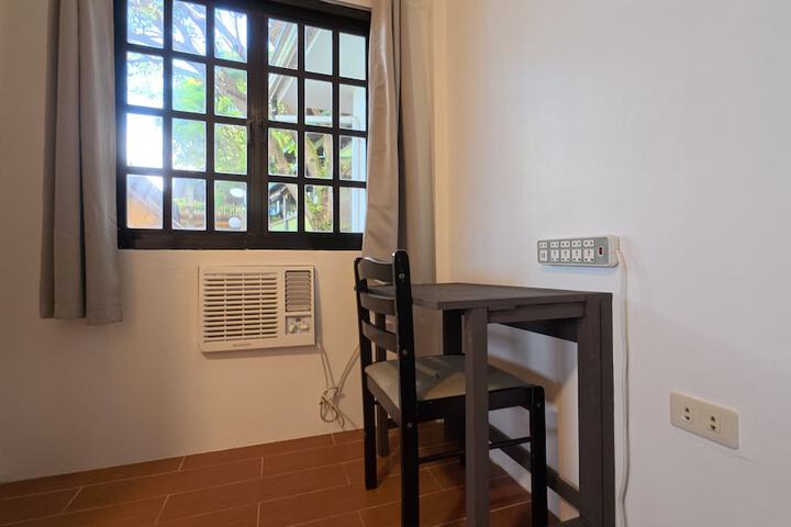Room 55 of 144