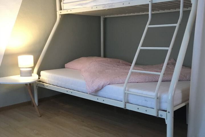 Room 10 of 44