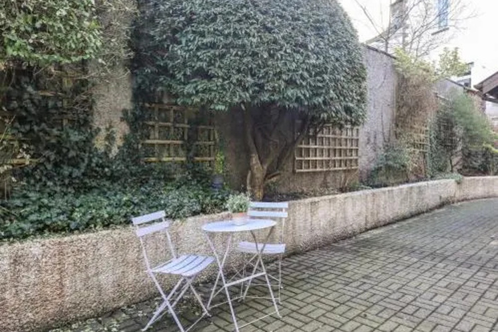 General 10 of 14