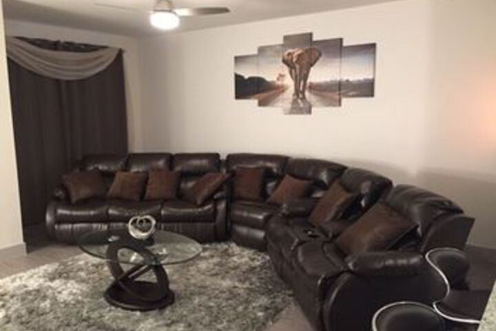 Room 32 of 45