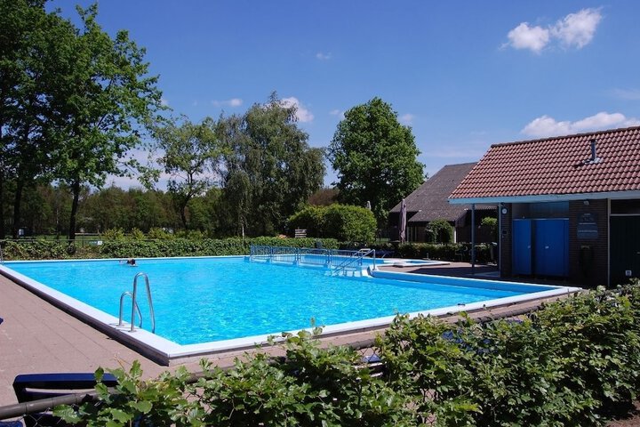 Pool 19 of 58