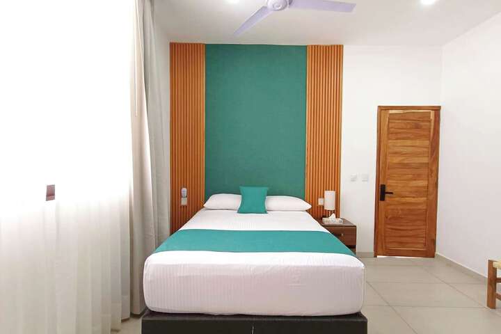 Room 21 of 60