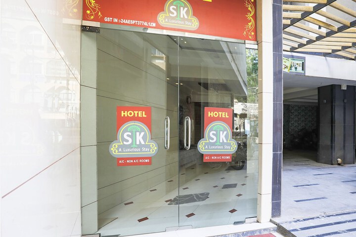 Hotel 32 of 34