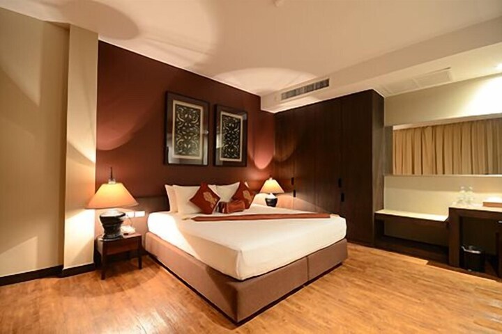 Room 13 of 61