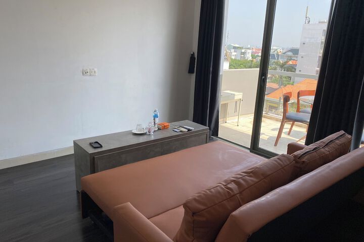 Room 44 of 58